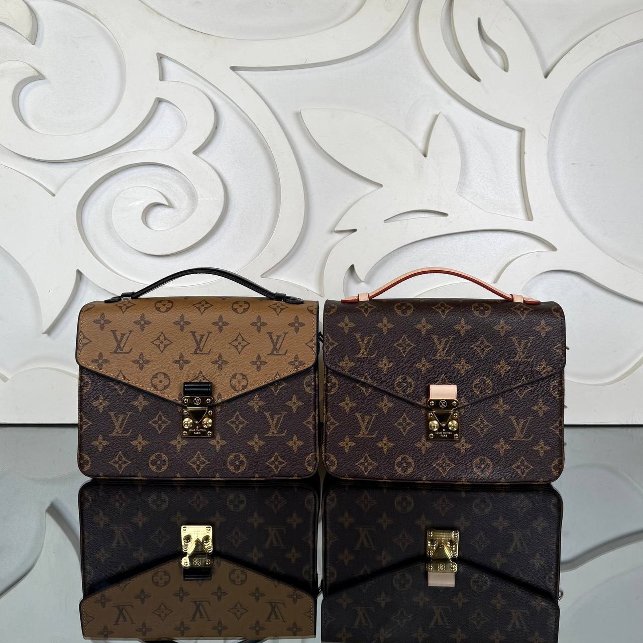 Louis Vuitton Pochette Metis Bag