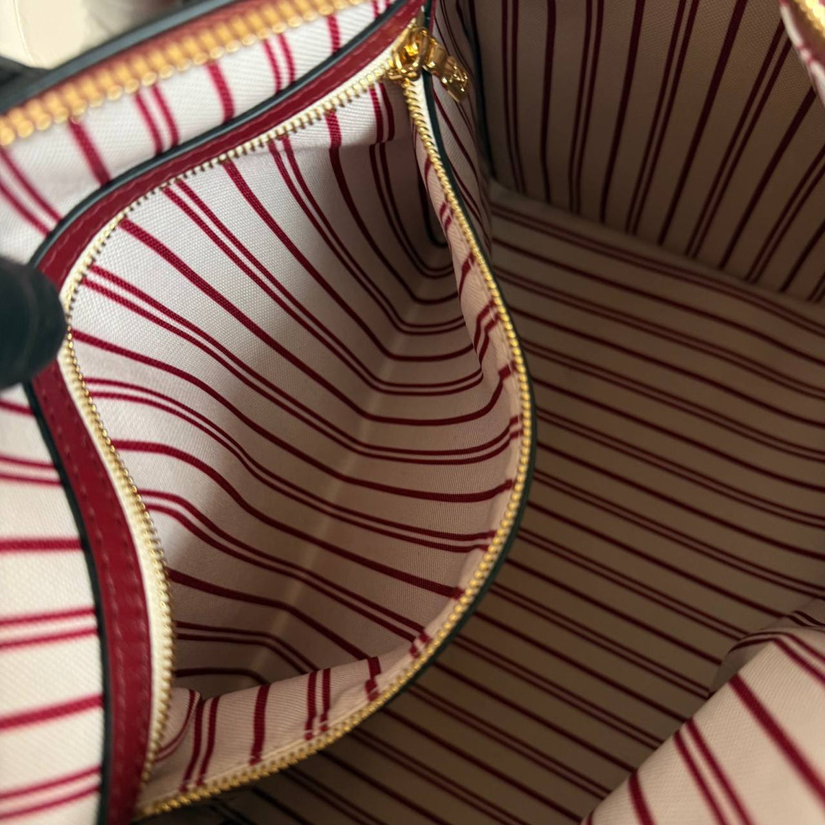 Louis Vuitton Travels With Grace Coddington Speedy Soft 30