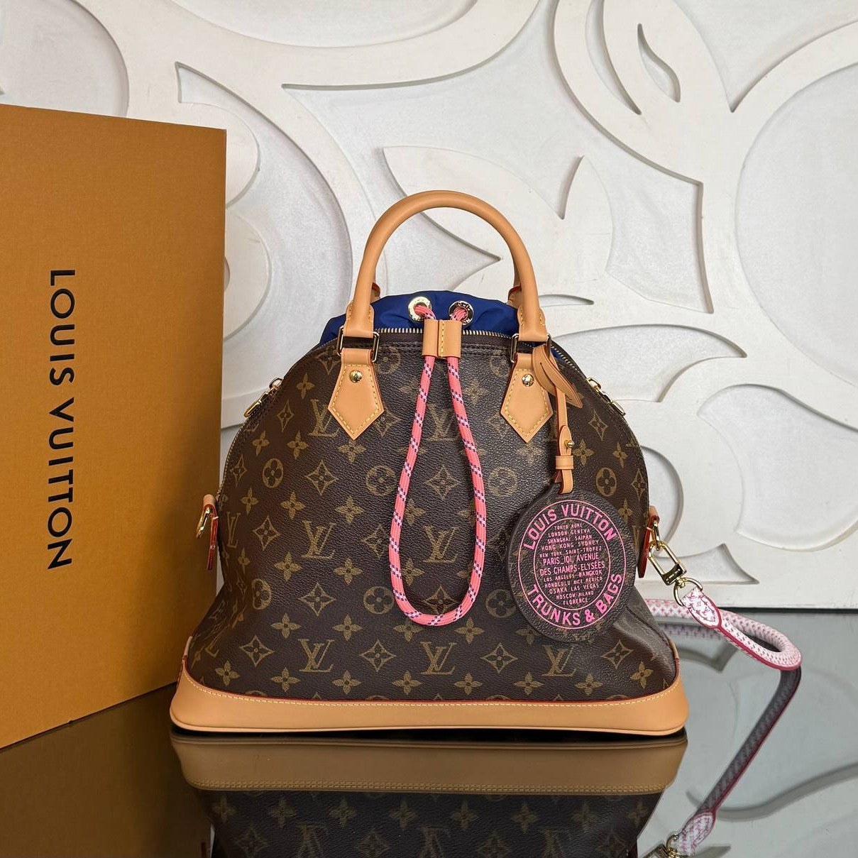 Louis Vuitton Alma MM