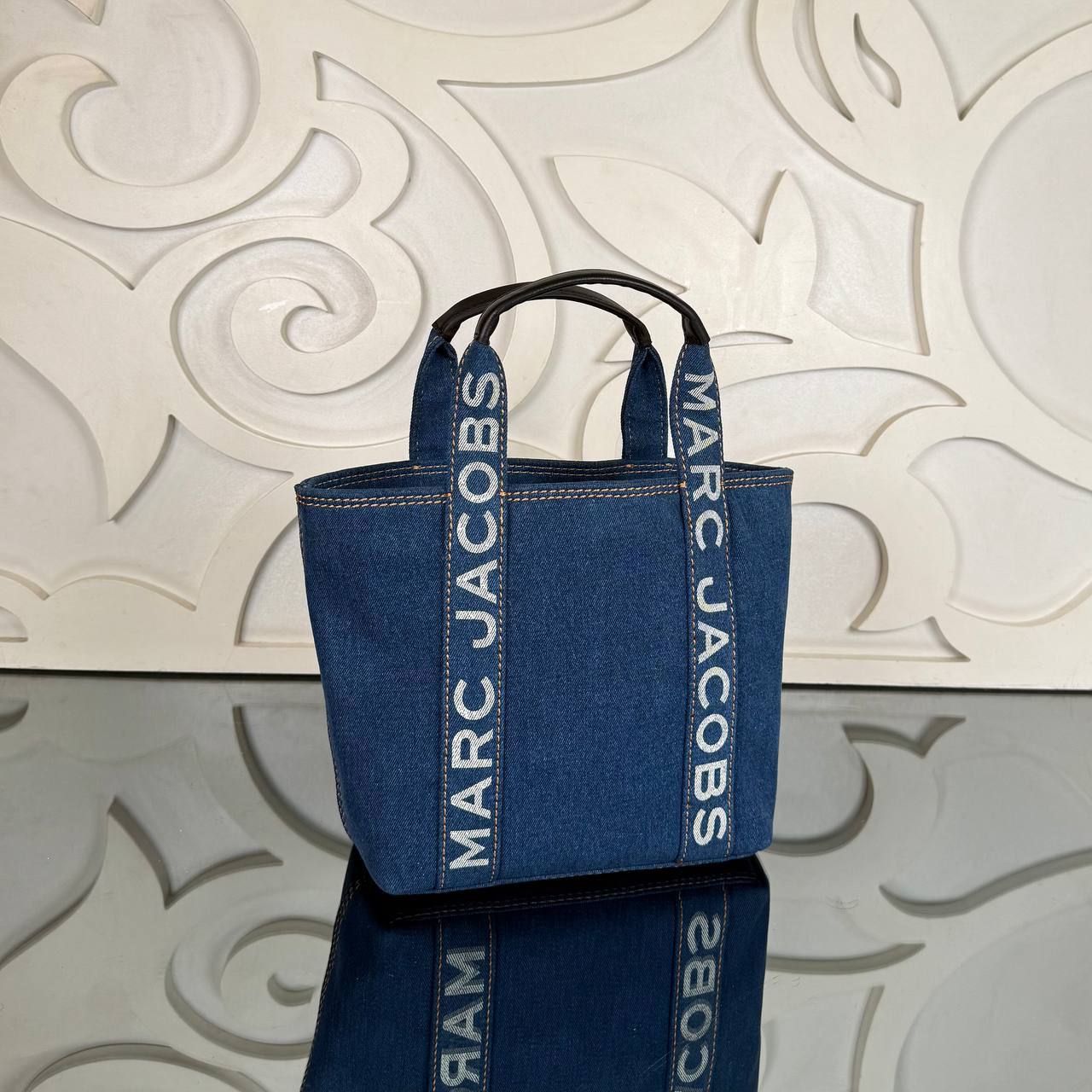 Marc Jacobs Marc-ET Tote Bag