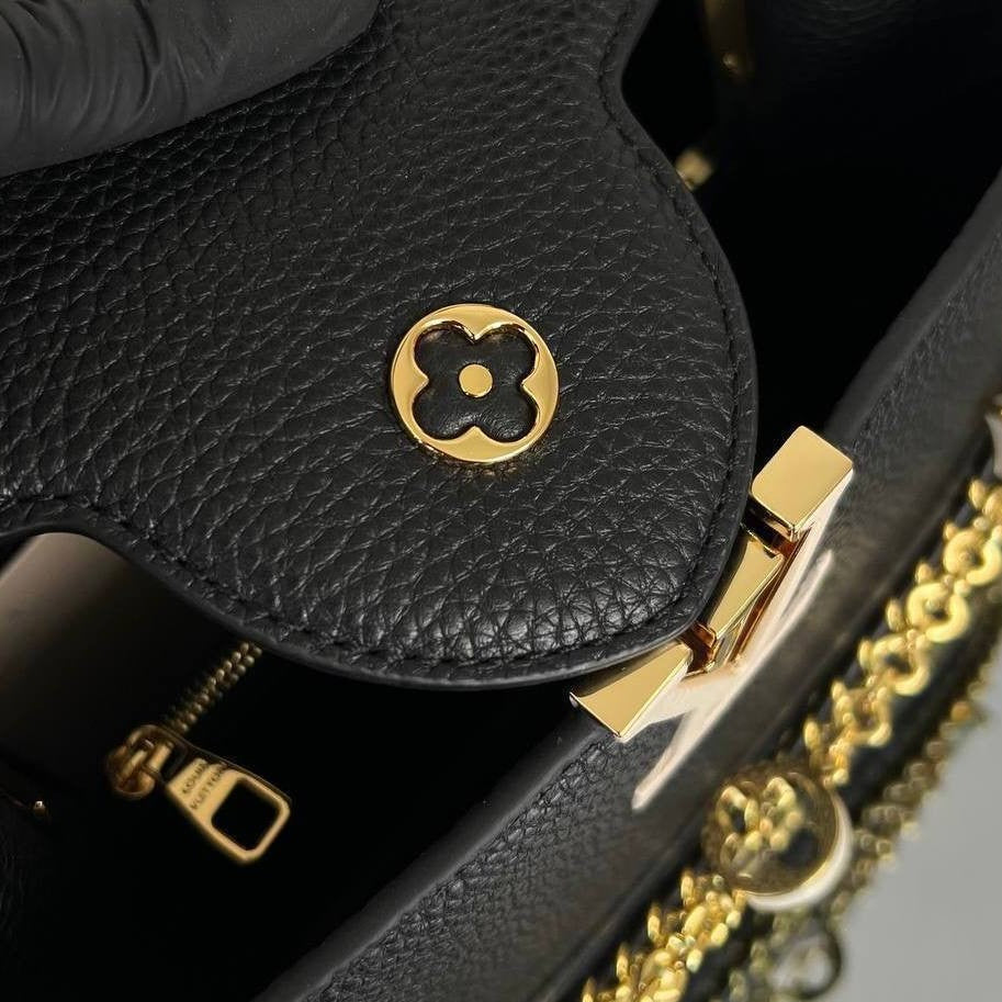 Louis Vuitton Capucines BB