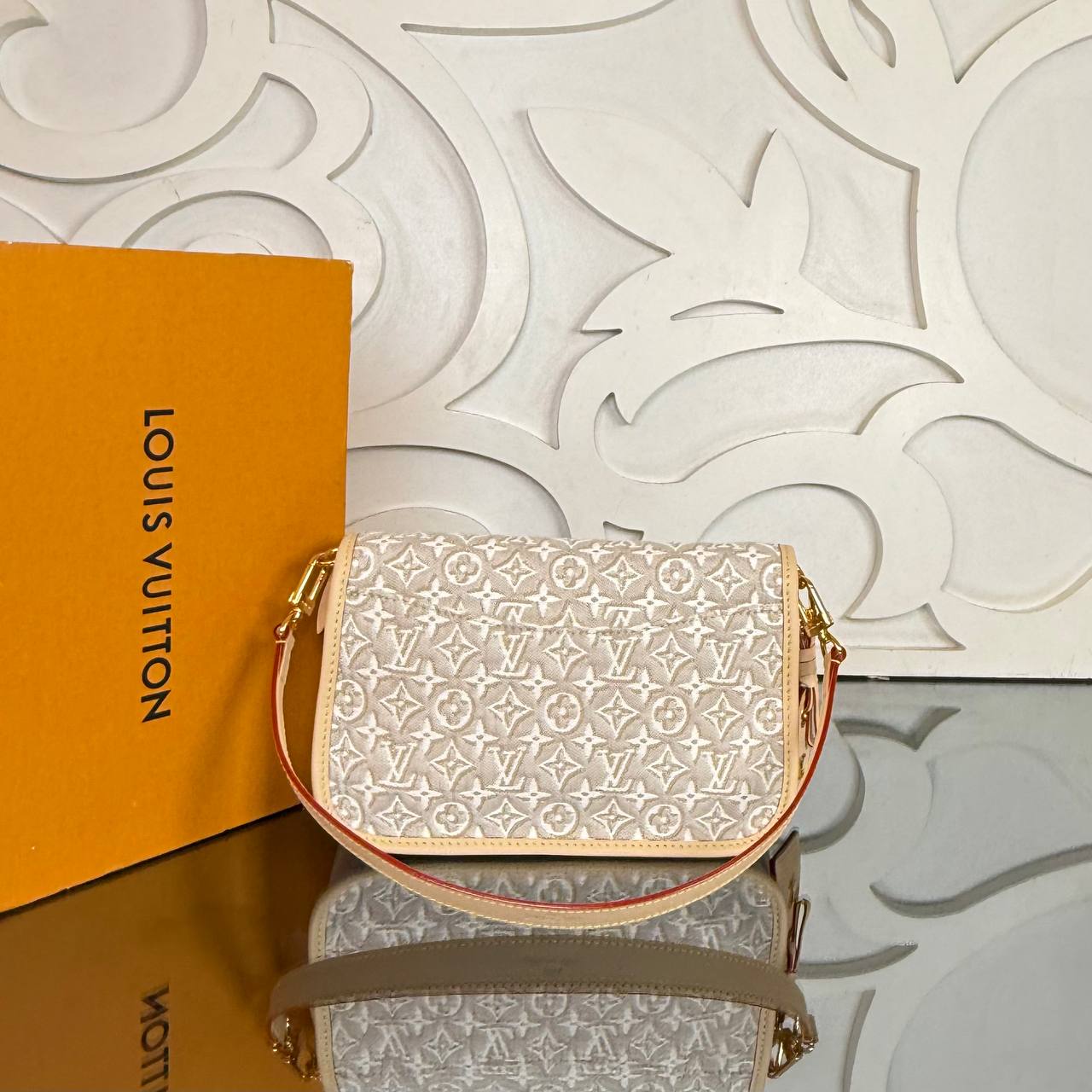 Louis Vuitton Diane PM