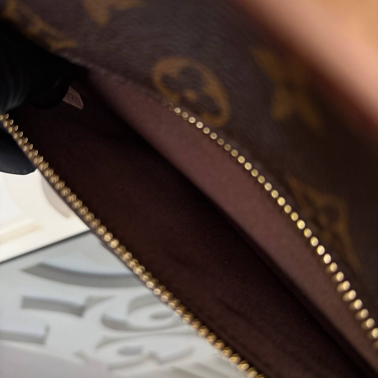 Louis Vuitton Pochette Metis Bag