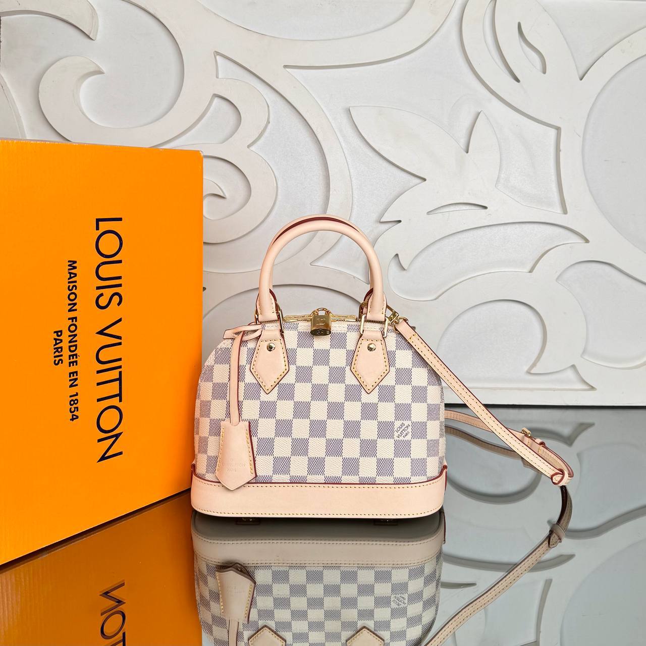 Louis Vuitton Alma BB