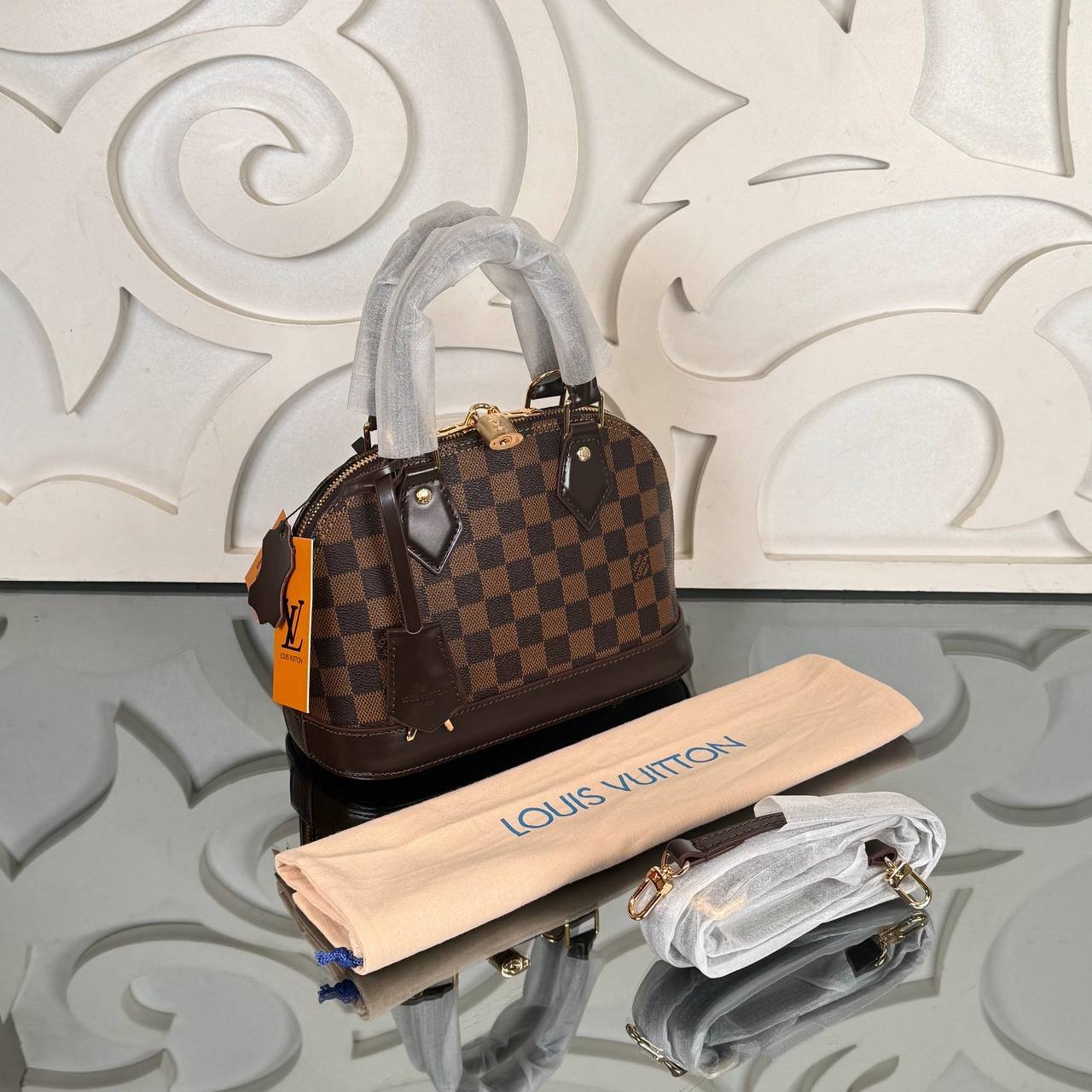 Louis Vuitton Alma BB